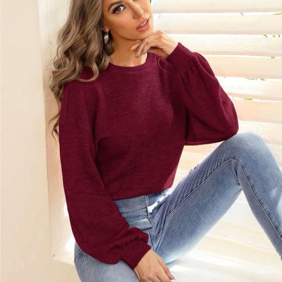 Unity Solid Drop Shoulder Pullover🤍 - Picture 3 of 5